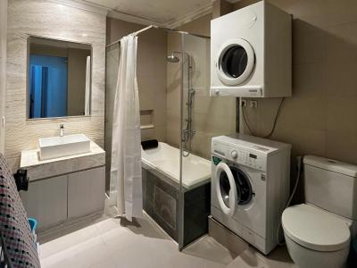 Residence 8