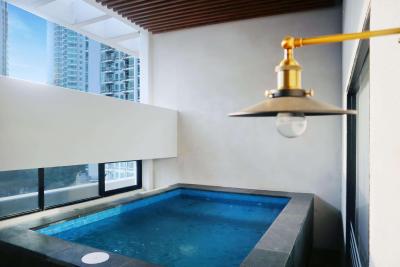 The Plaza Residence